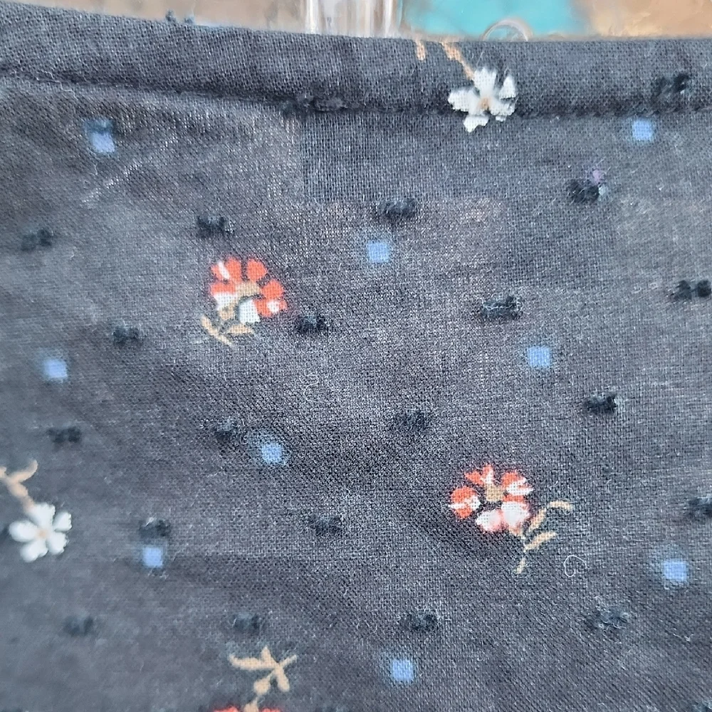Madewell Spring Pintuck Black Floral Tie-Front Crop Top Medium
